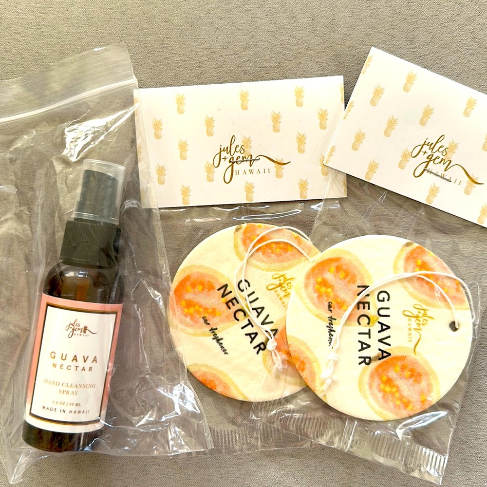 jules + gem Hawaii Freshener and Hand Cleansing Spray